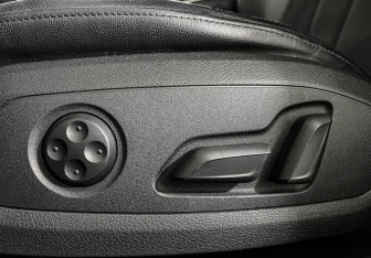 Подержанный автомобиль Audi A5 Liftback 2018 года (17 фото)