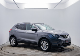 Подержанный автомобиль Nissan Qashqai 2017 года (3 фото)