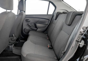 Подержанный автомобиль Renault Logan Sedan 2021 года (12 фото)