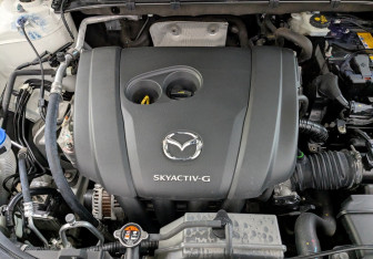 Подержанный автомобиль Mazda CX-5 2022 года (26 фото)