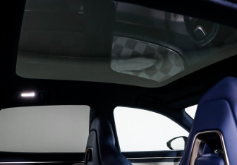 Подержанный автомобиль Zeekr 001 2024 года (18 фото)