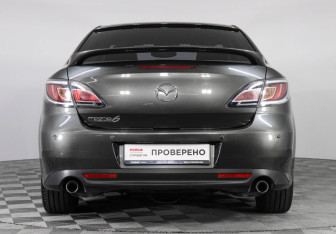 Подержанный автомобиль Mazda 6 Sedan 2011 года (6 фото)