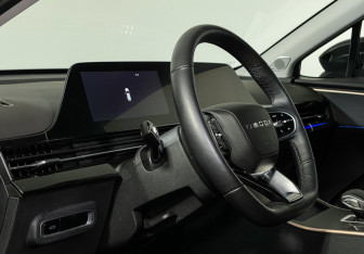 Подержанный автомобиль Omoda C5 2023 года (13 фото)