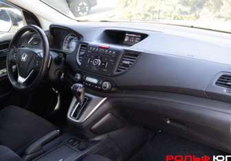 Подержанный автомобиль Honda CR-V 2013 года (7 фото)