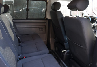 Подержанный автомобиль Volkswagen Caravelle 2019 года (10 фото)