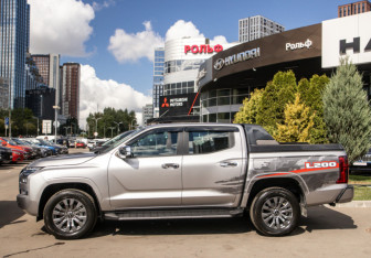 Новый Mitsubishi L200 2025 (4 фото)