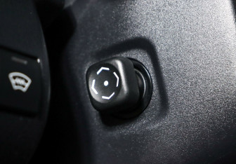 Подержанный автомобиль Toyota Camry Sedan 2018 года (14 фото)