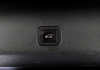 Подержанный автомобиль Cadillac Escalade Suv 2021 года (29 фото)