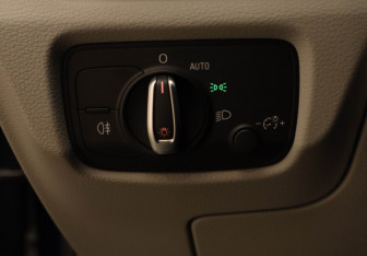 Подержанный автомобиль Audi A3 Sedan 2014 года (13 фото)