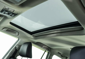 Подержанный автомобиль Toyota Land Cruiser Prado 2021 года (19 фото)