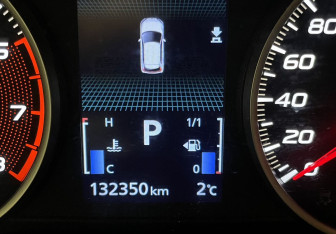 Подержанный автомобиль Mitsubishi Eclipse Cross 2019 года (18 фото)