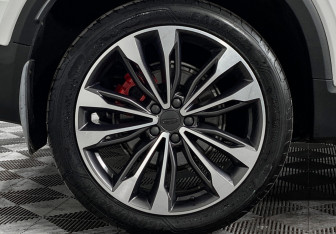 Подержанный автомобиль Geely Tugella 2021 года (22 фото)