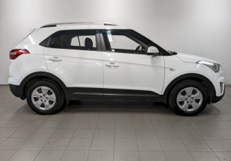 Подержанный автомобиль Hyundai Creta 2020 года (4 фото)