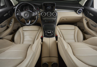 Подержанный автомобиль Mercedes-Benz GLC Coupe 2019 года (13 фото)