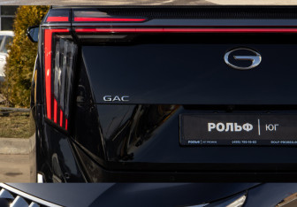 Подержанный автомобиль GAC M8 2024 года (37 фото)