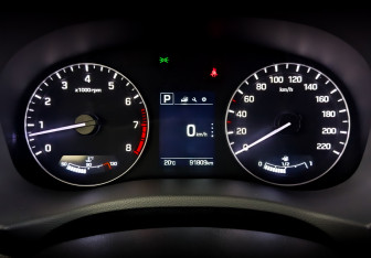Подержанный автомобиль Hyundai Creta 2018 года (13 фото)