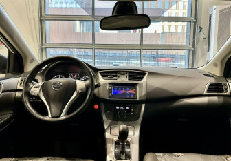 Подержанный автомобиль Nissan Sentra Sedan 2015 года (15 фото)