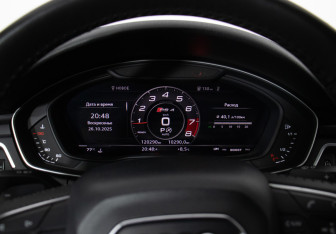 Подержанный автомобиль Audi A4 allroad 2016 года (12 фото)