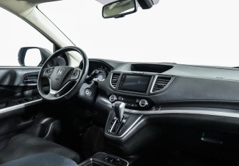 Подержанный автомобиль Honda CR-V 2015 года (5 фото)