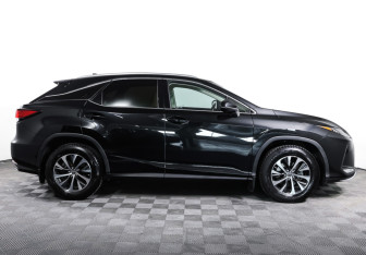 Подержанный автомобиль Lexus RX 2020 года (4 фото)
