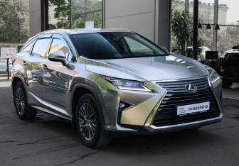 Подержанный автомобиль Lexus RX 2016 года (3 фото)