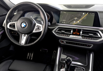 Подержанный автомобиль BMW X6 2021 года (29 фото)