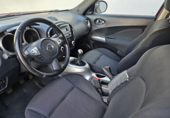 Подержанный автомобиль Nissan Juke 2012 года (9 фото)