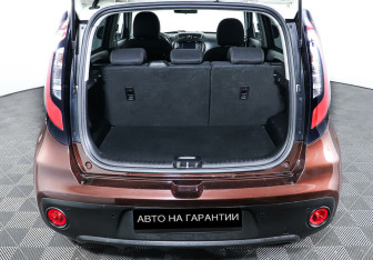 Подержанный автомобиль Kia Soul 2017 года (17 фото)