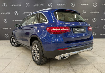 Подержанный автомобиль Mercedes-Benz GLC Coupe 2017 года (7 фото)