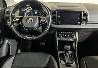 Подержанный автомобиль Skoda Karoq 2022 года (12 фото)