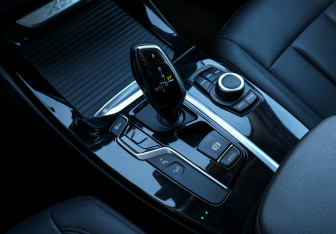 Подержанный автомобиль BMW X3 2019 года (20 фото)