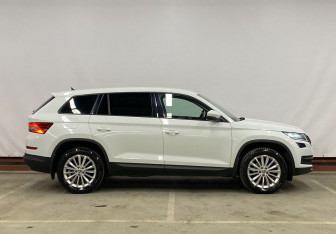Подержанный автомобиль Skoda Kodiaq 2020 года (4 фото)