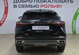 Подержанный автомобиль Omoda C5 2023 года (5 фото)