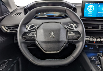 Подержанный автомобиль Peugeot 5008 Suv 2021 года (21 фото)