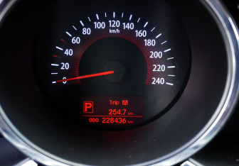 Подержанный автомобиль Kia Sorento 2011 года (15 фото)