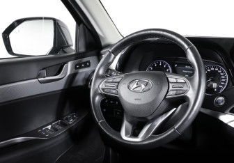 Подержанный автомобиль Hyundai Palisade 2021 года (17 фото)