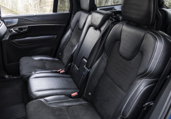 Подержанный автомобиль Volvo XC90 2019 года (16 фото)