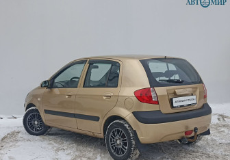 Подержанный автомобиль Hyundai Getz 2005 года (7 фото)