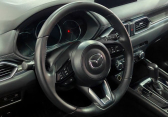Подержанный автомобиль Mazda CX-5 2024 года (12 фото)