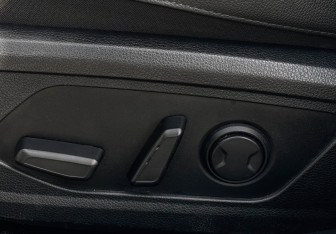 Подержанный автомобиль Kia K5 2021 года (15 фото)