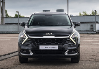 Подержанный автомобиль Kia Sportage 2022 года (2 фото)