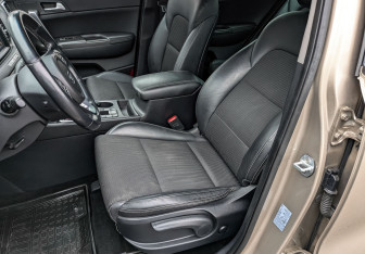 Подержанный автомобиль Kia Sportage 2017 года (20 фото)