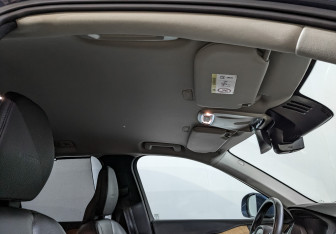 Подержанный автомобиль Volvo XC90 2018 года (23 фото)