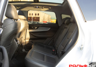 Подержанный автомобиль Chery Tiggo 7 Pro Max 2023 года (8 фото)