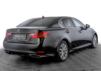 Подержанный автомобиль Lexus GS 2014 года (5 фото)