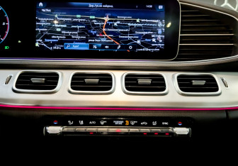 Подержанный автомобиль Mercedes-Benz GLE 2019 года (15 фото)