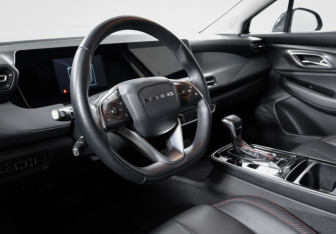 Подержанный автомобиль BAIC U5 Plus 2023 года (14 фото)