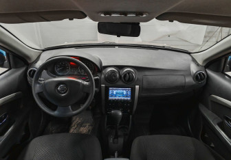 Подержанный автомобиль Nissan Almera Sedan 2014 года (11 фото)