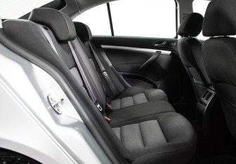Подержанный автомобиль Skoda Octavia Liftback 2008 года (9 фото)