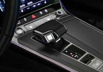 Подержанный автомобиль Audi A7 2018 года (23 фото)